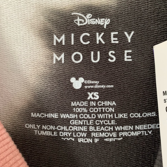 *NWT DISNEY MICKEY MOUSE SWEATSHIRT CREWNECK SIZE XS NWT - Picture 3 of 8